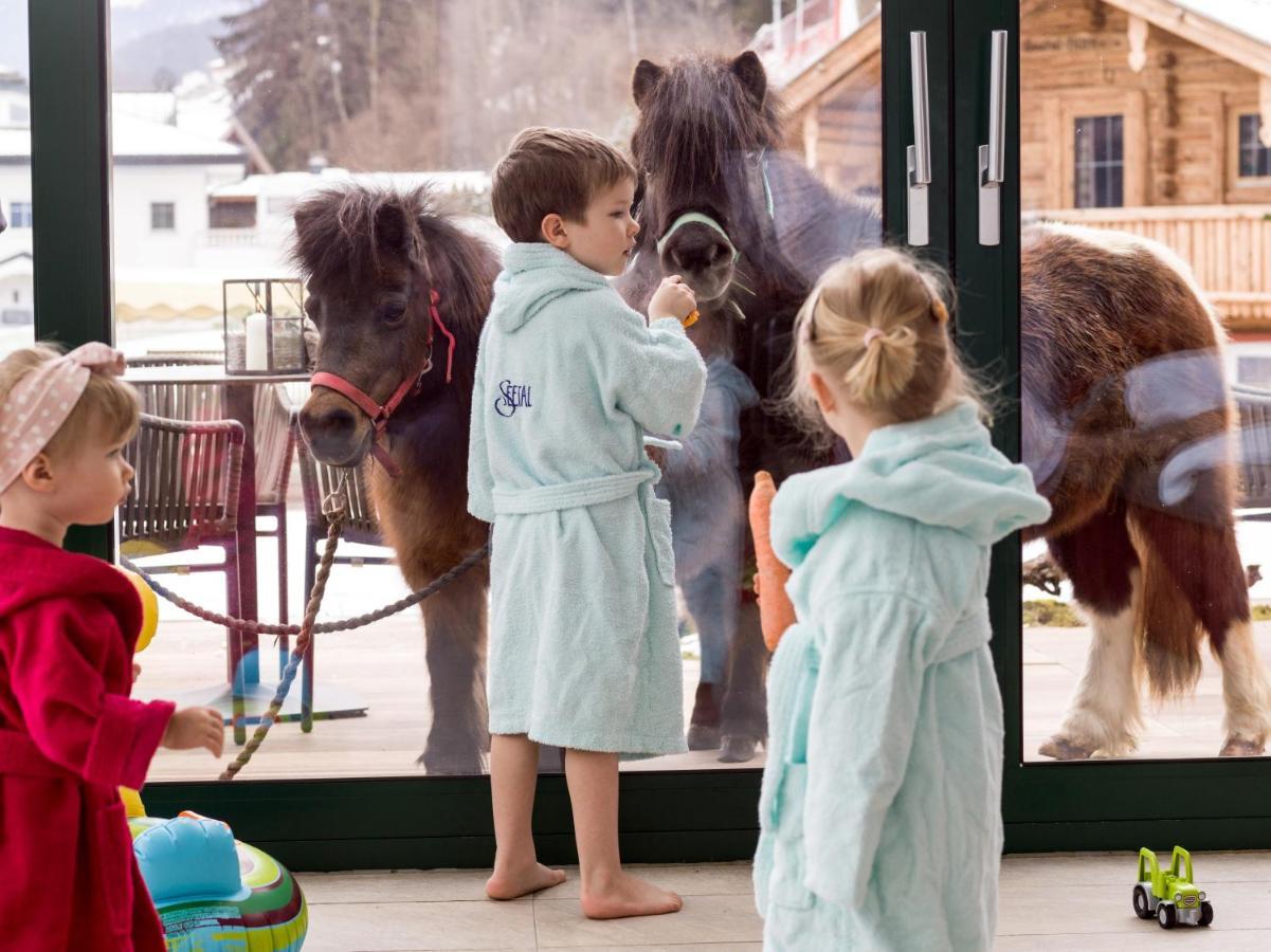 Alpin Family Resort Seetal Kaltenbach Eksteriør billede