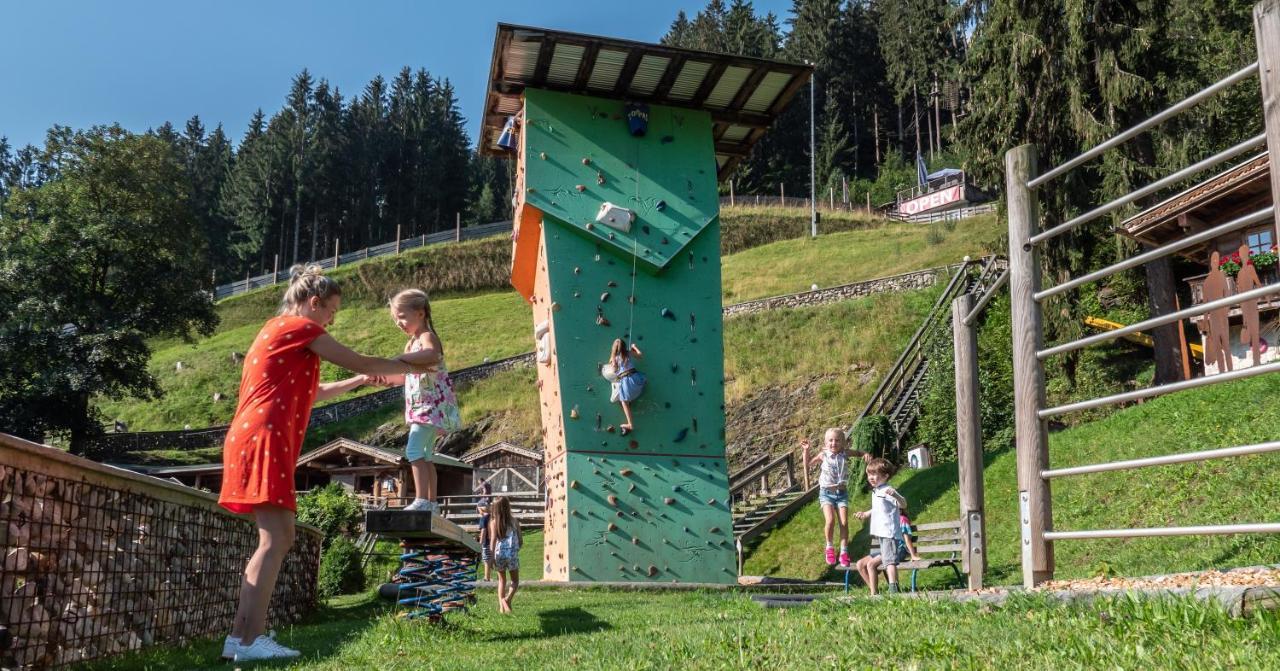 Alpin Family Resort Seetal Kaltenbach Eksteriør billede