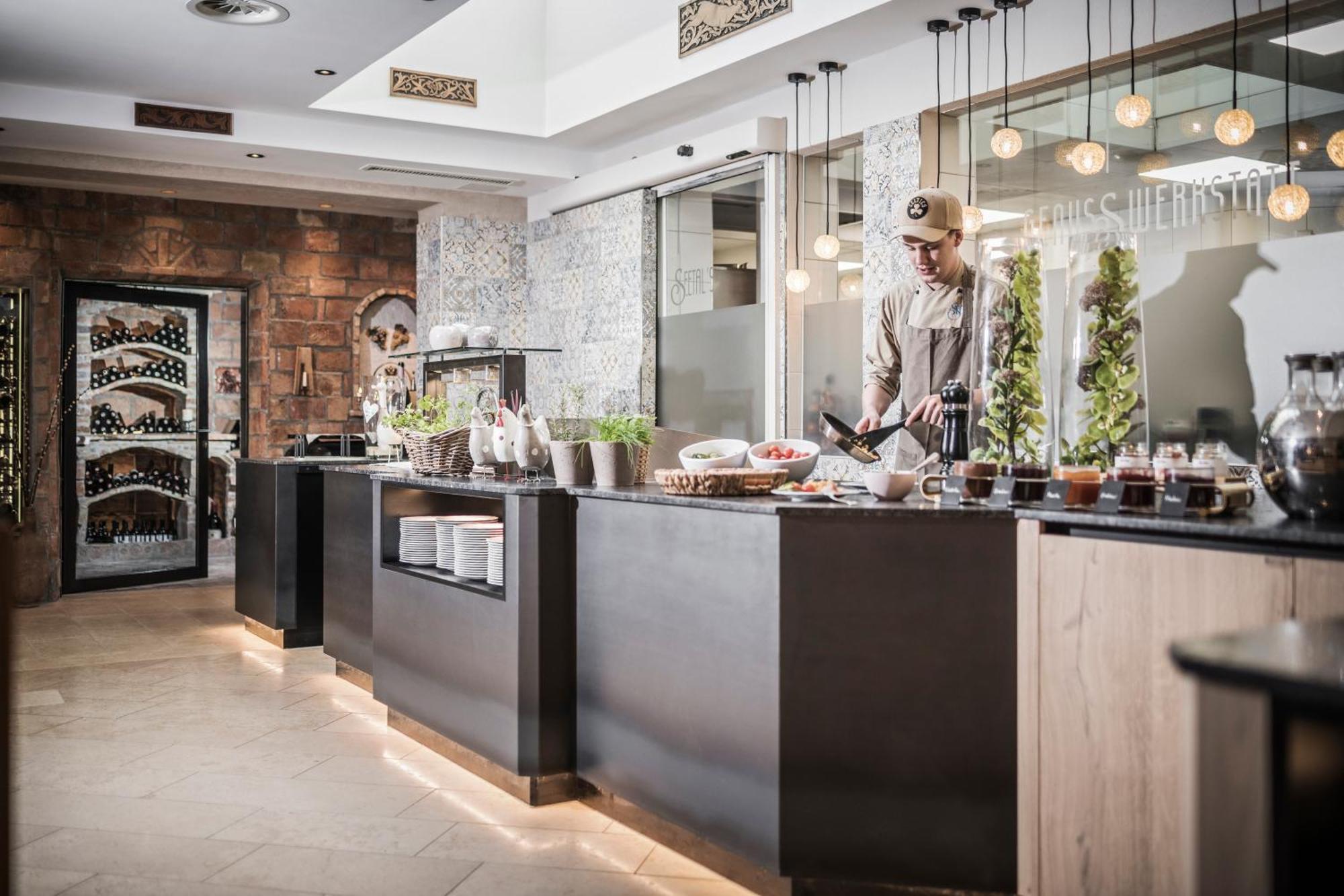 Alpin Family Resort Seetal Kaltenbach Eksteriør billede